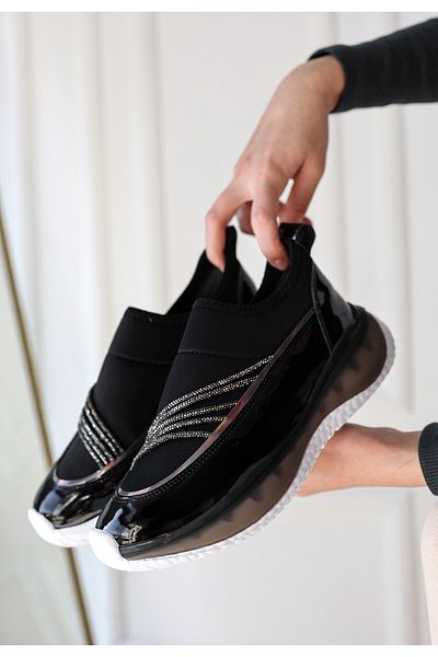 hepimiz alalım Keita Black Patent Leather Stretch Detailed Sneakers