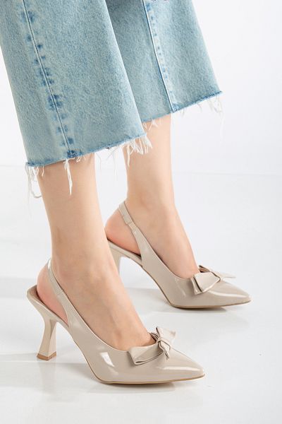 ftclothing Ft Bow Detailed Beige Classic Patent Leather Pointed Toe Heeled Shoes