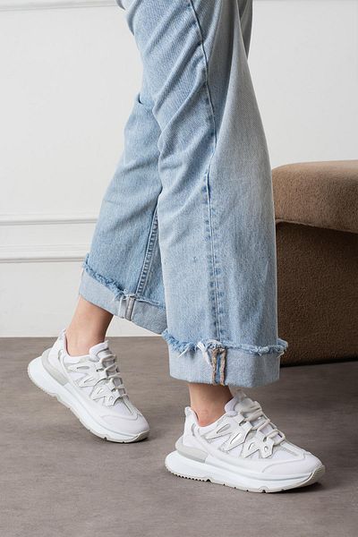 ShoeTek White Lawse Women's Sneakers - Lace-Up Sneakers