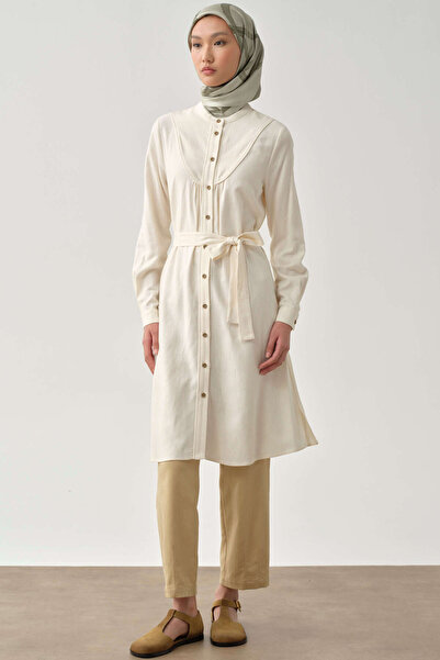 Tuğba Biye Detaylı Robalı Tunik - Ekru