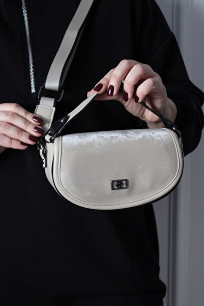 Mimoza Women's Beige Velvet and Leather Detailed Shoulder Bag