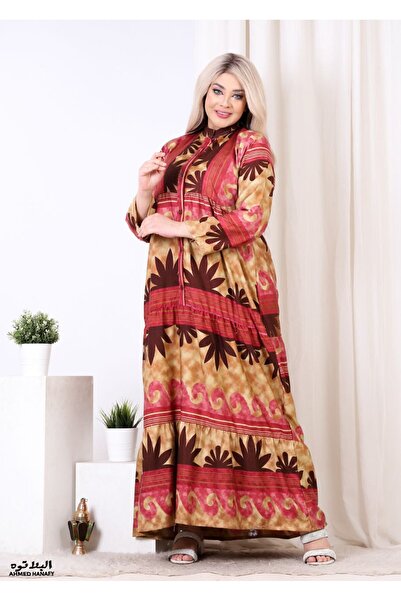 Genrics A flowing and comfortable cotton jalabiya with a pattern in bright colors.
