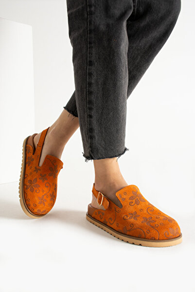 walviss صندل نسائي صيفي من الجلد الطبيعي بإبزيم واحد من فلورا باللون البرتقالي