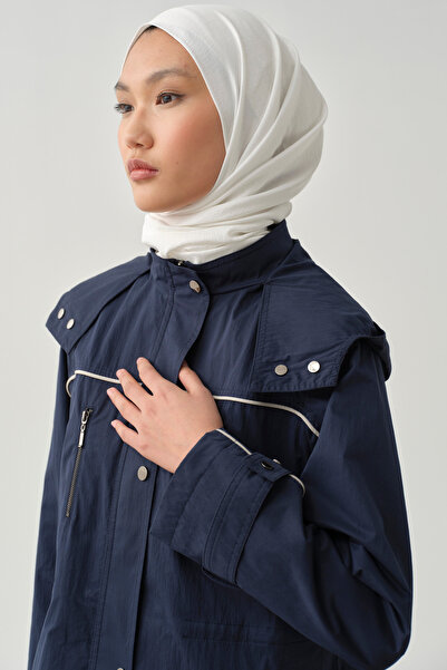 Tuğba T Kol Garni Biyeli Kapüşonlu Trençkot - İndigo