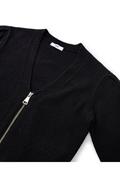 Twist Zippered Cardigan Design