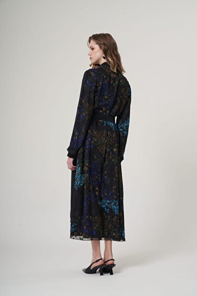 MissWhence Back Chiffon Detailed Dress