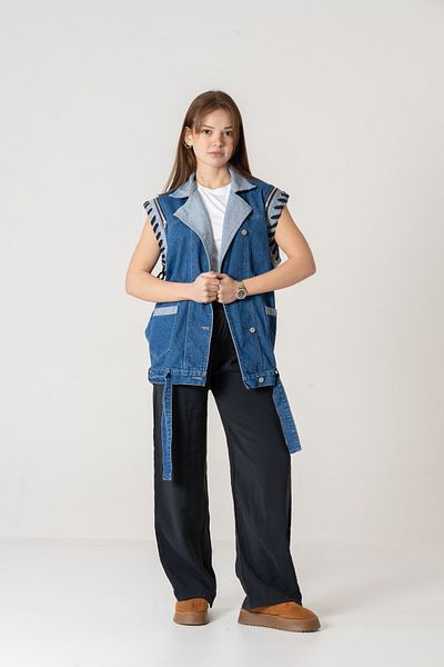 VerdeBlanco Shoulder Zippered Piping Detailed Draped Denim Vest