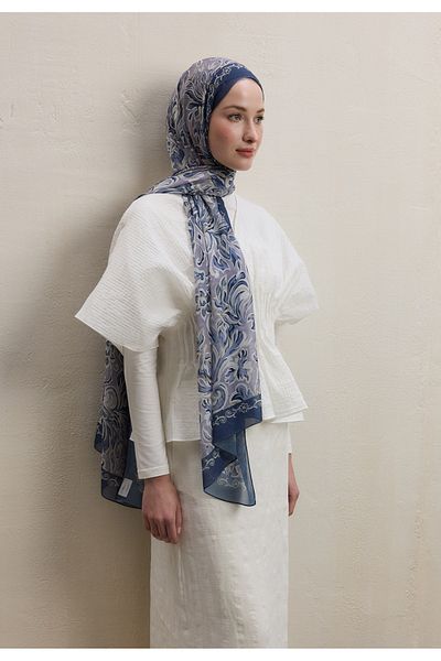 Fresh Silk Crepe Shawl and Lavender Laura Pattern