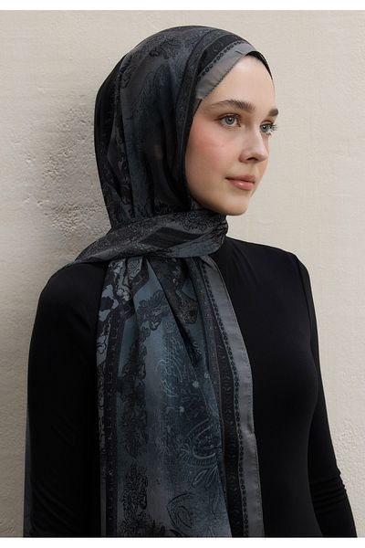 Fresh Amelia Pattern Silk Crepe Shawl Powder Temper