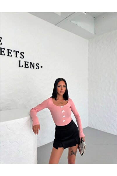 AURAN COUTURE Women's Bow Detailed Crew Neck Corded Blouse