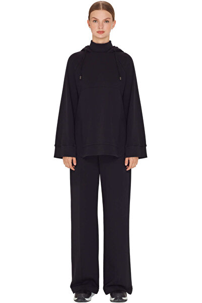 QUO ELIKA Sweatshirt