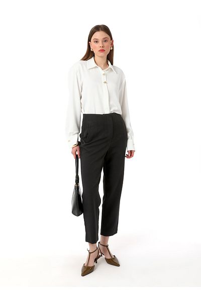 Refka Classic Trousers with Clamp Detail - Black - Refka