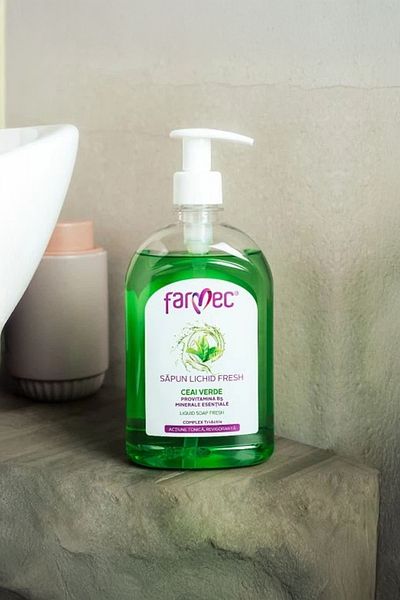 Farmec Fresh Green Tea Liquid Soap 500 ml