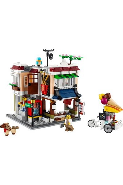 LEGO Creator 31131 3 in 1 City Center Pasta Shop (569 PIECES)