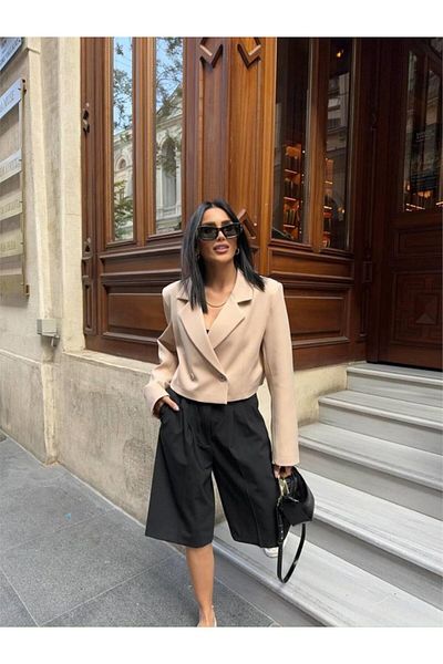 1001moda Beige Atlas Crop Jacket