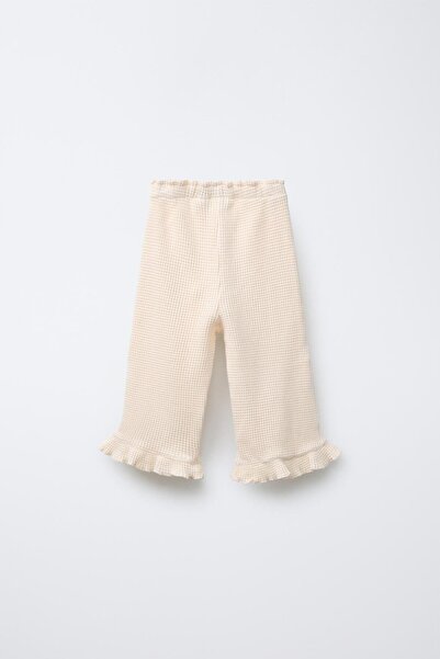 Magu Girl's Ecru Silk Seersucker Suit with Ruffle Detail – Stylish and Comfortable