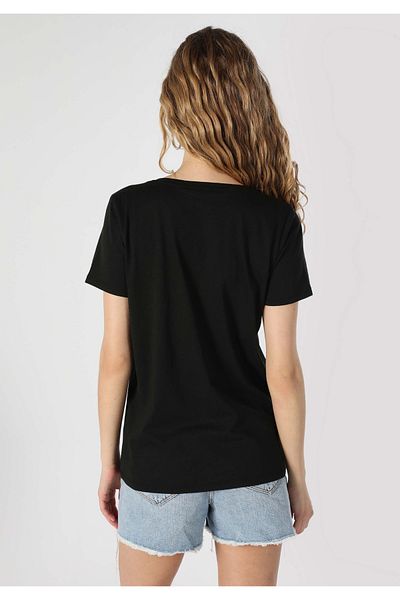 Colin's Tricou negru cu mânecă scurtă pentru femei, cu decolteu în V, cu croiala normală