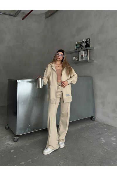 02Lady Fashion SET DE EȘOFMAN OVERSIZE CU Mâneci și FERMURĂ, DETALII CU ETICHETĂ, DIN 2 FIRE