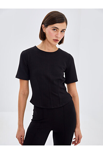 LC Waikiki Γυναικείο T-Shirt με λαιμόκοψη