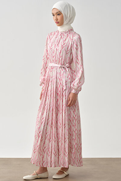 Tuğba Bel Lastikli Pliseli Desenli Elbise - Pembe