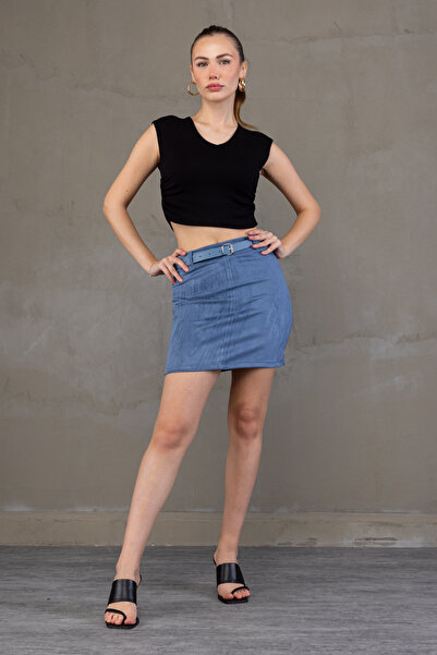 Gugus Fusta de piele intoarsa pentru dama, lungime mini deasupra genunchiului - cu detaliu curea