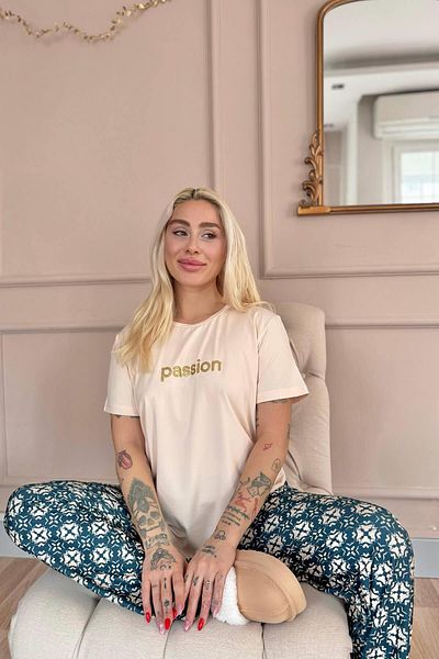 Pijamaevi Beige Passion Patterned Short Sleeve Knitted Women's Pajamas Set