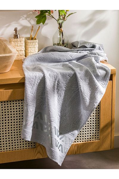 LC Waikiki Gray Embroidered Men's Bath Towel 70X140 cm