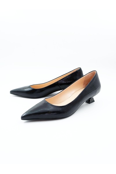 Tenau Kadın Hakiki Deri Topuklu Ayakkabı