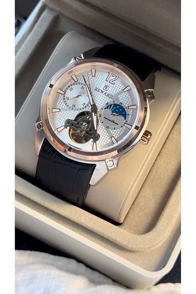 Reward Brand Automatic Wristwatch