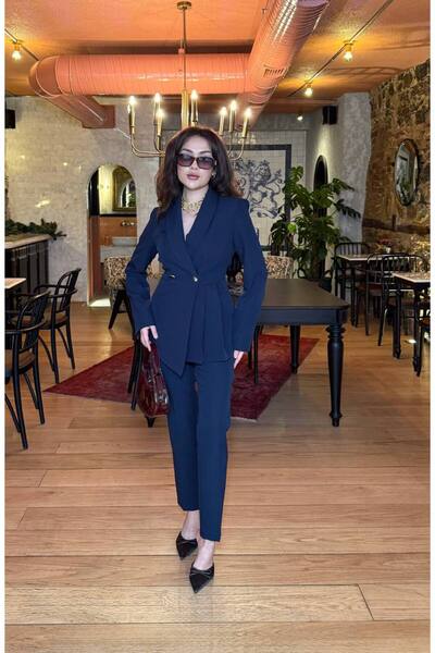 NILOO KADIN PİLLİ İKİ DÜĞMELİ TAKIM