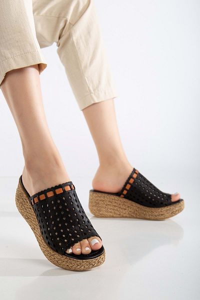 ANALİN SHOES Γυναικείες μαύρες γνήσιες δερμάτινες παντόφλες με τακούνι λέιζερ