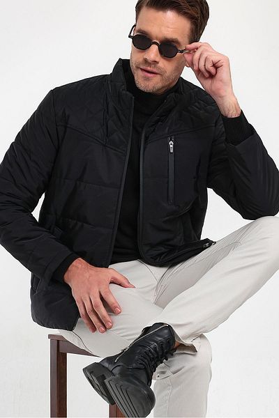 SİVAİST Men's Black Standard Fit Regular Cut Stand Collar Shoulder Detailed Winter Coat