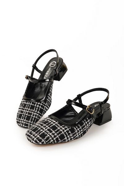 Eray Women's Black and White Patterned Fabric Back Open Summer Low Heel Shoes
