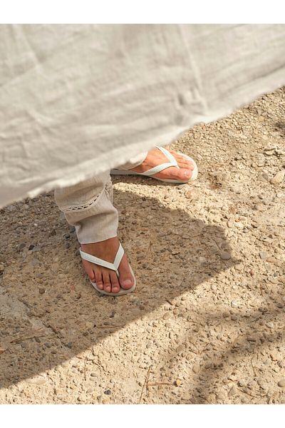 Havaianas Top White Unisex Slippers 0001