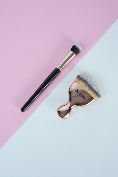 nascita Pro Touch Contour and Concealer Brush Set - 53