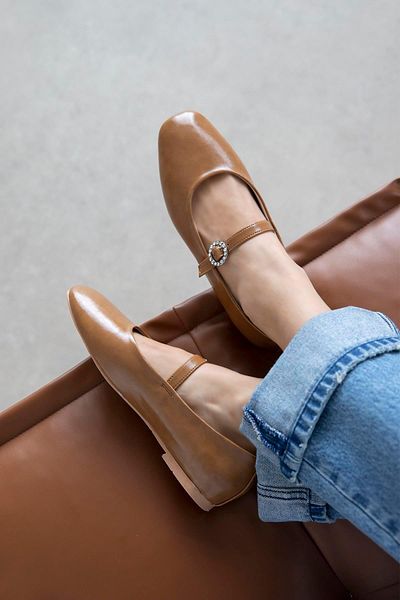 STRASWANS Women's Belt - Wrinkled Leather Detail Babet Camel