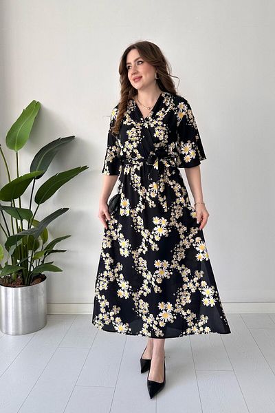 MaziButik Rochie Daisy cu volan cu mânecă neagră