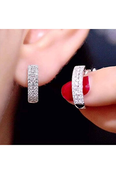 Choice أقراط دائرية فضية اللون عالية الجودة من هويتان E1384 للنساء مرصعة بأحج...