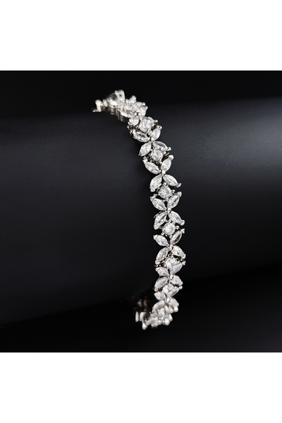 Choice سوار أبيض جديد موضة 2024 فضي اللون قابل للتعديل على شكل أوراق الشجر للنساء كهدية للذكرى السنوية