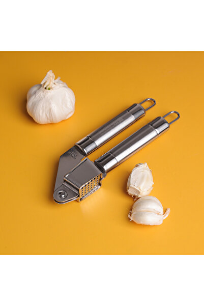 ROYALFORD RF9854 عصارة الثوم بمقبض من الفولاذ المقاوم للصدأ