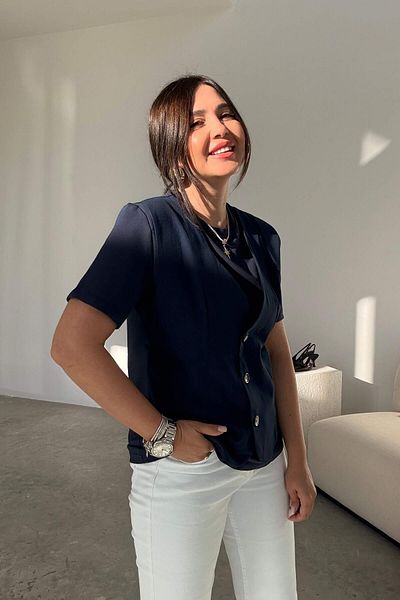 ELVAN TOLON Μπλε γιλέκο με λεπτομέρεια μπλούζα