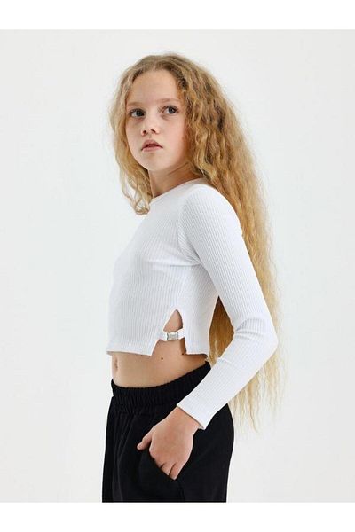 Zekids Girl's Ribbed Buckle Crop Blouse