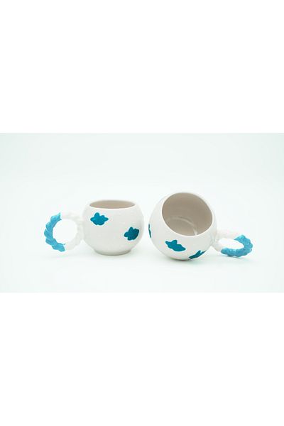 SeraCEY 2' Li Knitted Handle Bubble Cloud Patterned Hand Embroidered Ceramic Mug