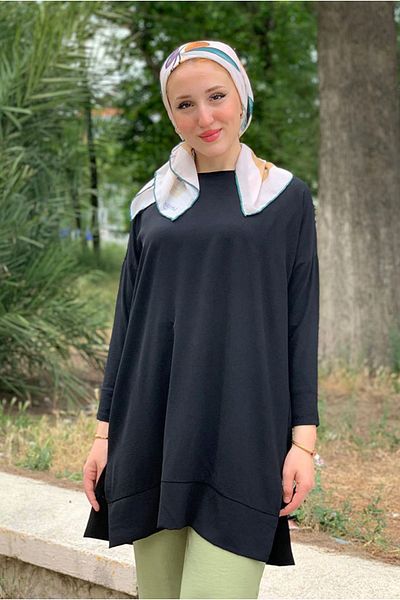 Moda Rosa 25Y4328 - Black - Low Collar Tunic