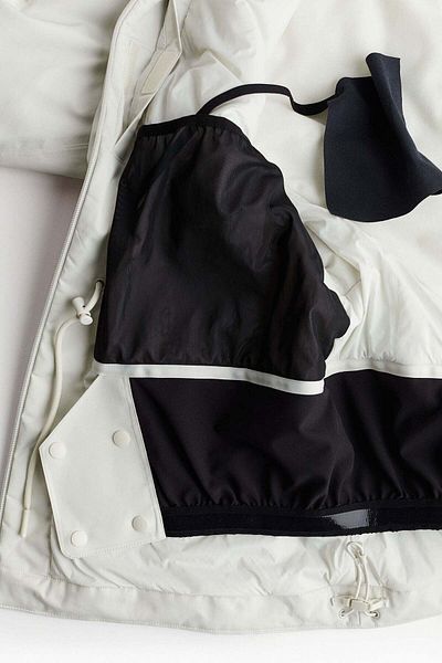 H&M 2-layer ski jacket in StormMove™
