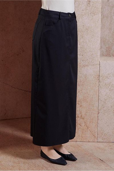 Alvina 60584 Μοντέλο ίσια κομμένη φούστα Hijab