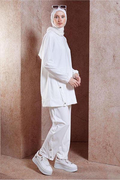 Alvina Tracksuit Set 44705 - Button Detailed