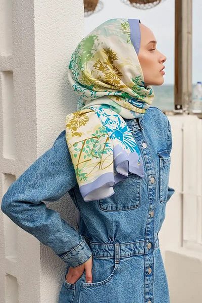 ED Scarf Paradise Curated Shawl - Lilac Blue