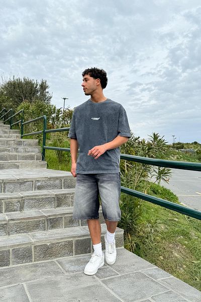 Flaw Wear 1989 تي شيرت مطبوع عليه حمض أنثراسايت كبير الحجم
