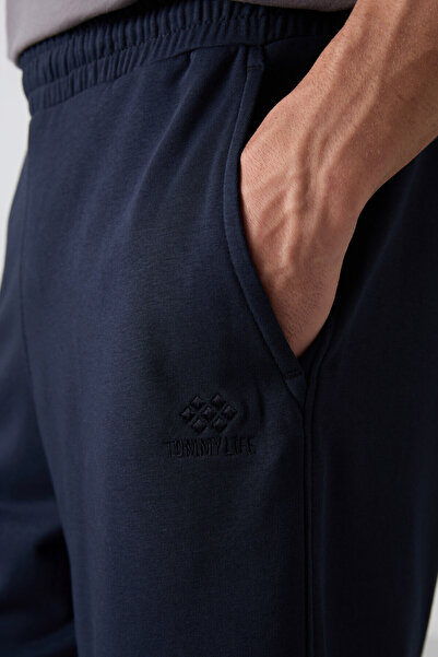 TOMMY LIFE Lacivert Pamuklu Kalın Yumuşak Dokulu Comfort Fit Baskılı Erkek Şort - 81266